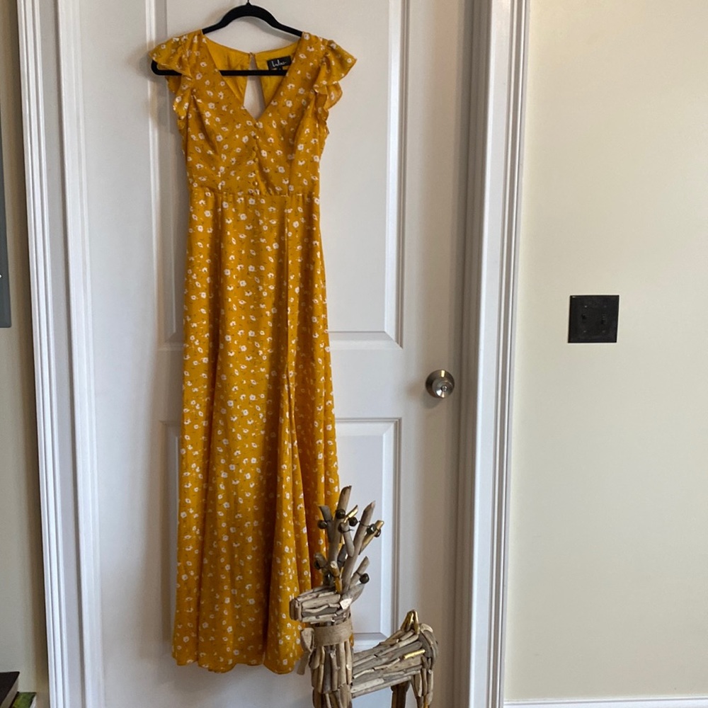Lulus yellow maxi dress